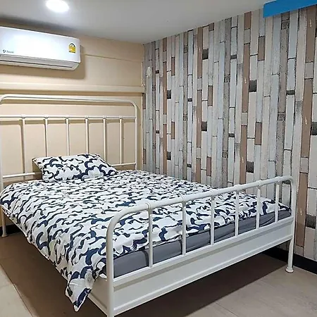 Infinite Idol Home